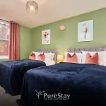 Perfect Contractor House In Leeds With 6 Beds By Purestay- Min 7 Nights!