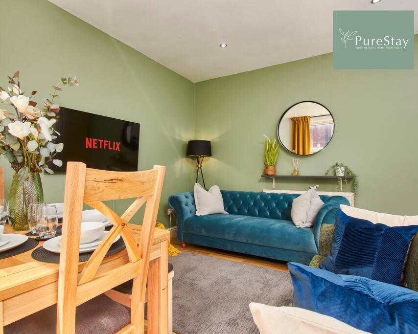 Perfect Contractor House In Leeds With 6 Beds By Purestay- Min 7 Nights! Apartment Leeds (West Yorkshire)